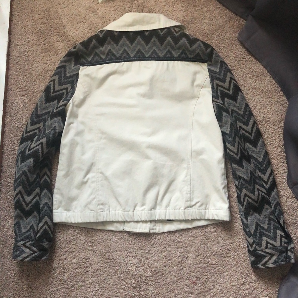 Aztec Jacket - image 2